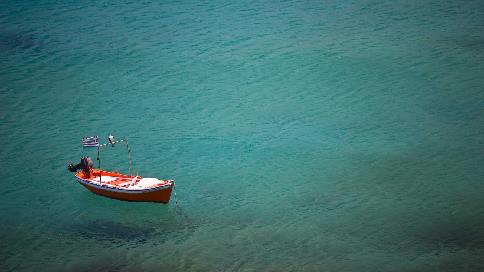 Helpful editorial image for How to plan a family vacation on a budget