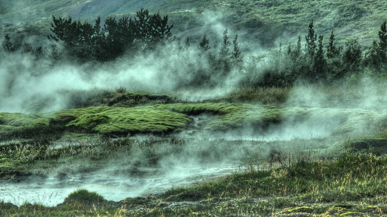 Helpful editorial image for Switch 2 vs Steam Deck for casual players