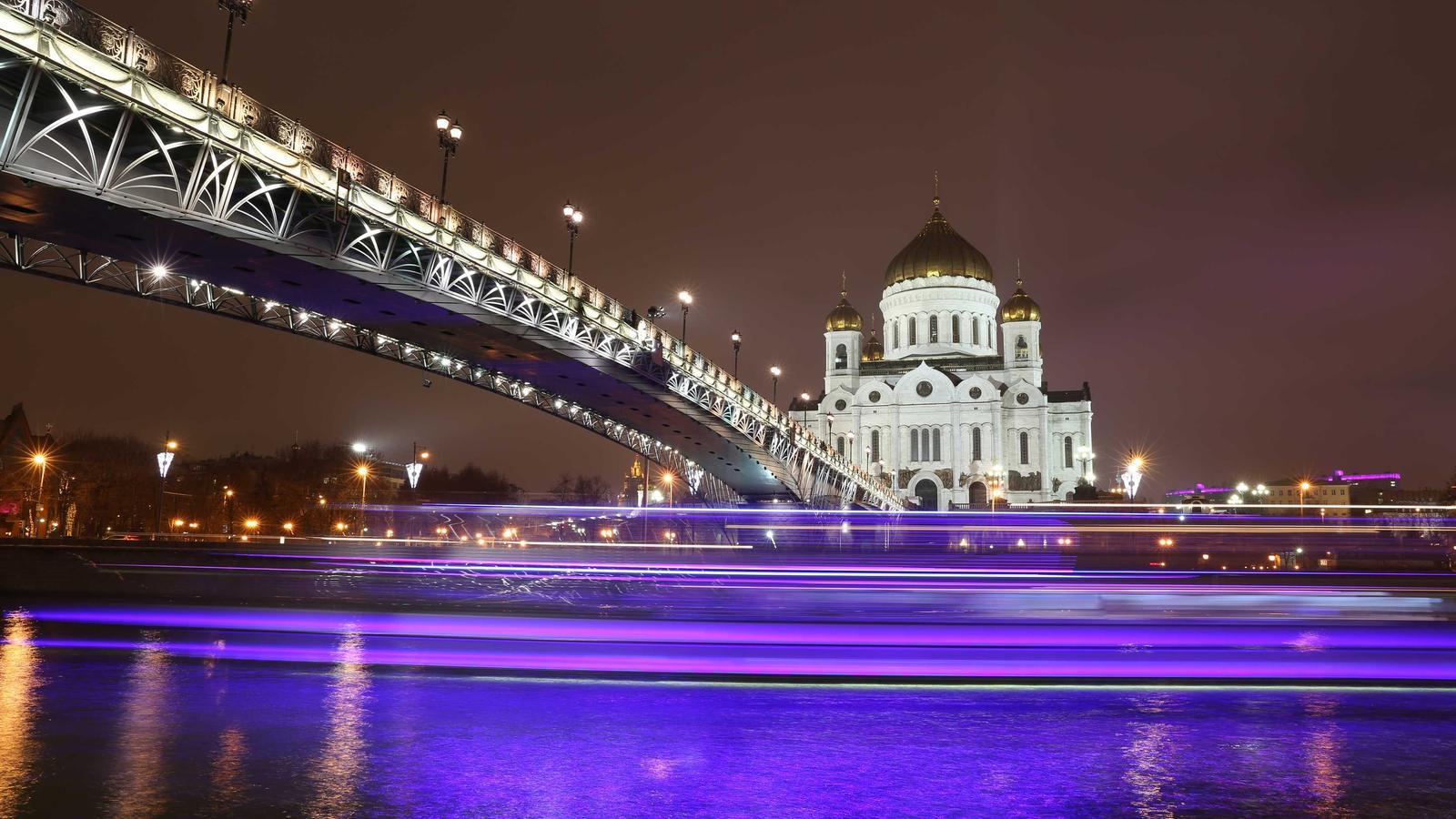 Helpful editorial image for Why stoppage time is added